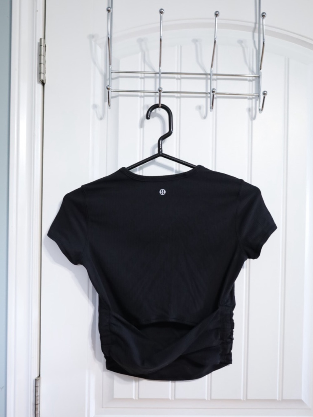 Lululemon All It Takes Back-Twist Ribbed
Short-Sleeve Shirt in Black Size 4 - Picture 3 of 5
